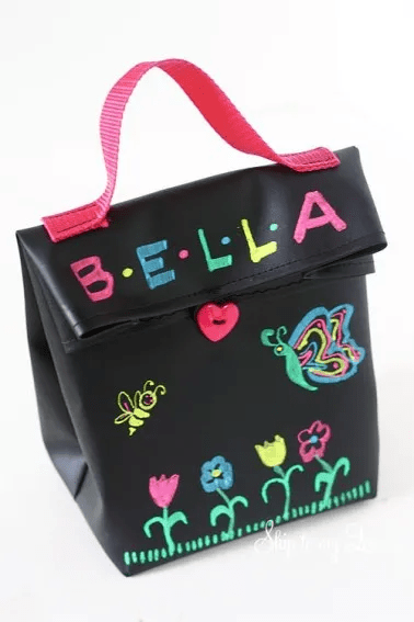 DIY Chalk Cloth Lunch Bag 1 378x567 1